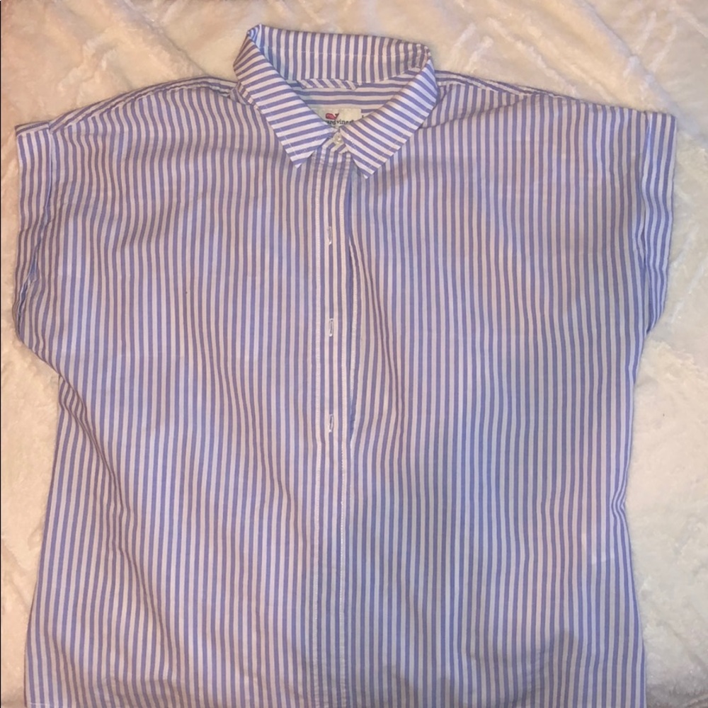 Vineyard vines shirt